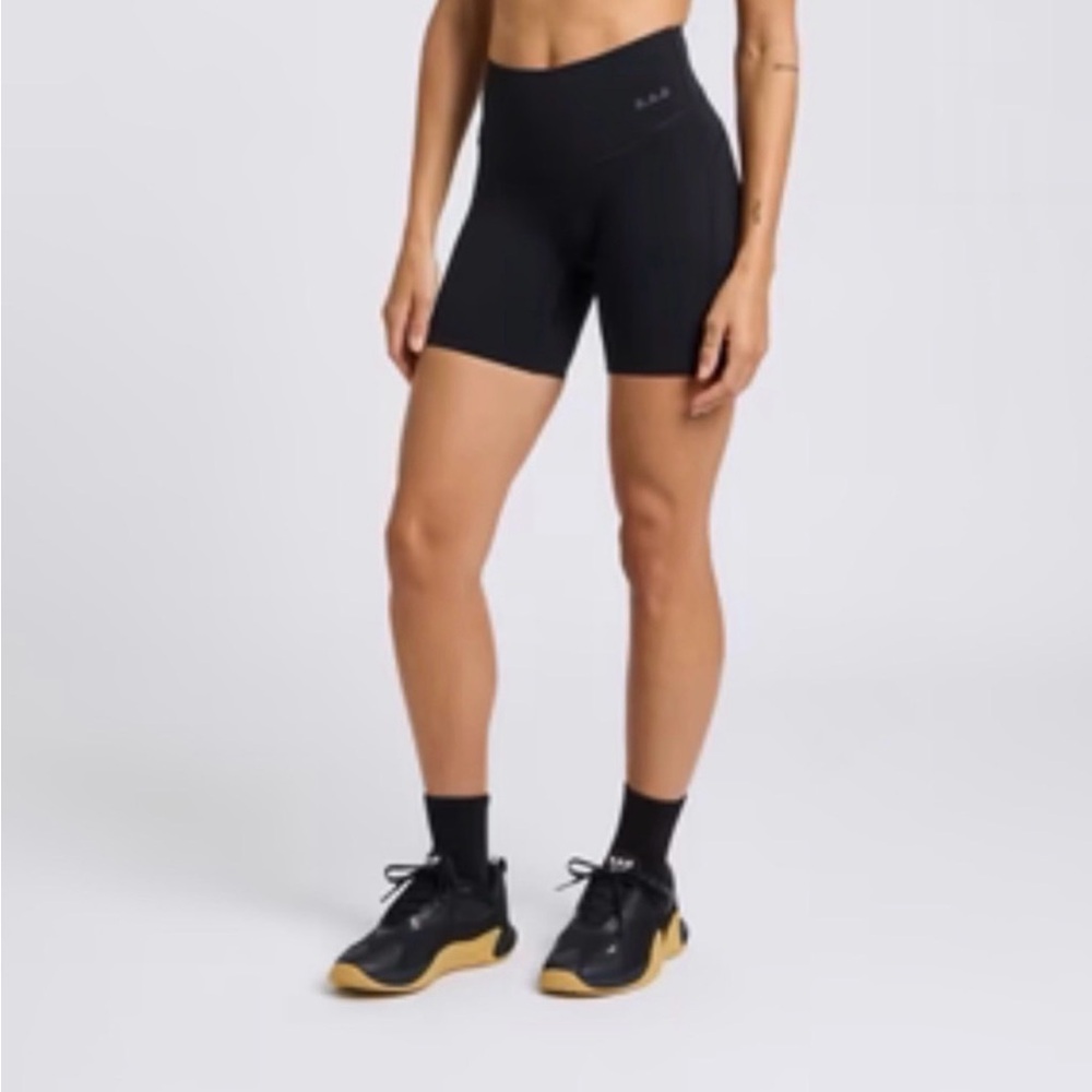 RAD Global 
super-knit high rise 6” shorts
